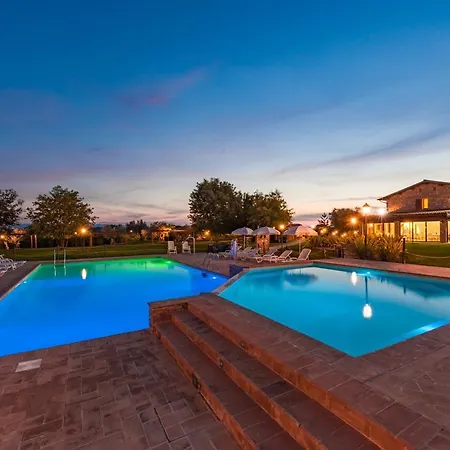 坎迪克圣弗朗西斯ii农庄酒店 Palazzo (Umbria)