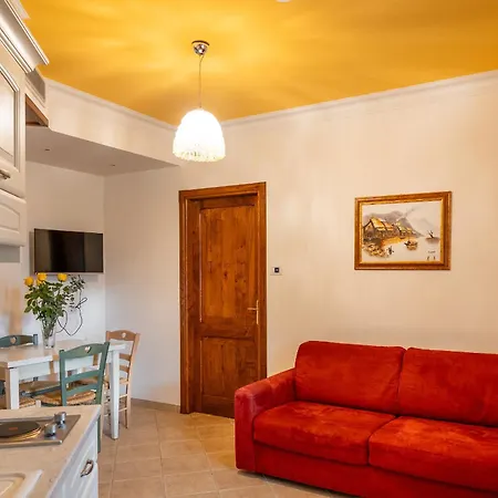 坎迪克圣弗朗西斯ii农庄酒店 Palazzo (Umbria)