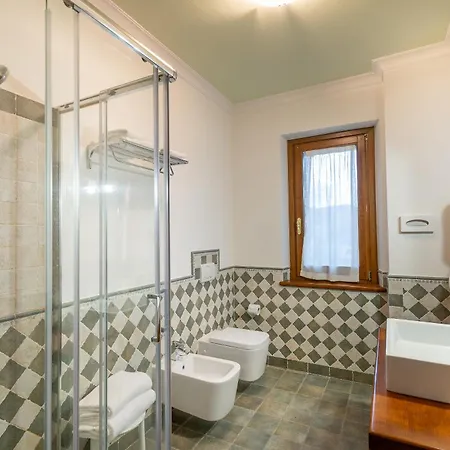 坎迪克圣弗朗西斯ii农庄酒店 Palazzo (Umbria)